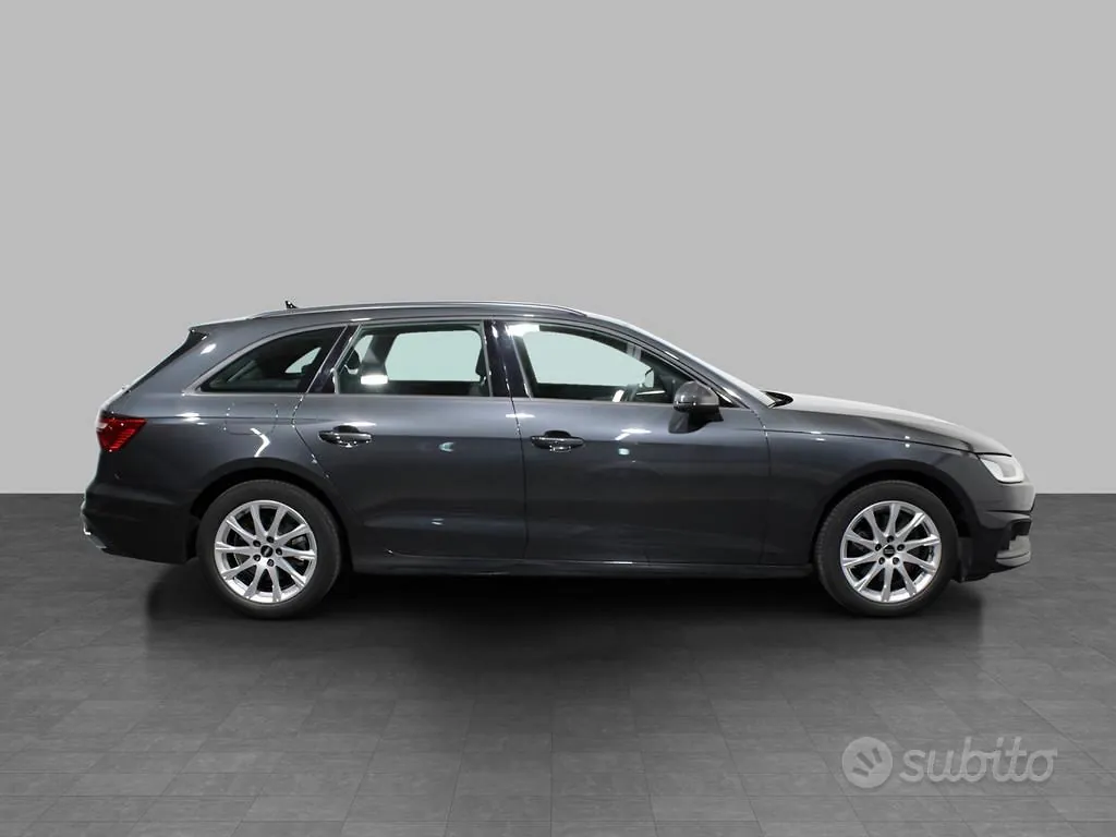 Audi A4 Avant 2024 photo 3