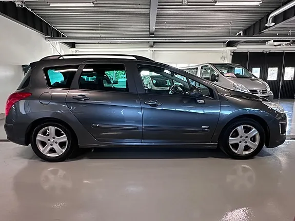 Peugeot 308 Sw 2012 photo 3