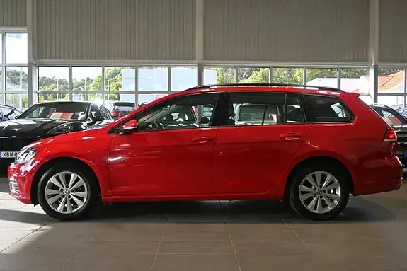 Volkswagen Golf I 2019 photo 2