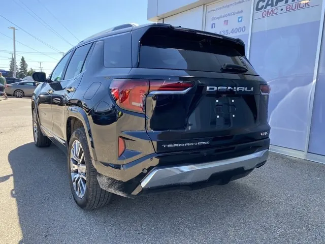 GMC Terrain 2026 photo 3