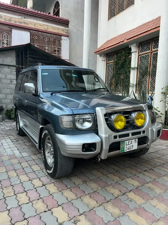 Mitsubishi Pajero
