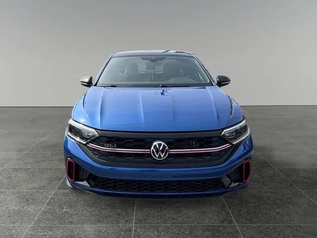 Volkswagen Jetta 2022 photo 2