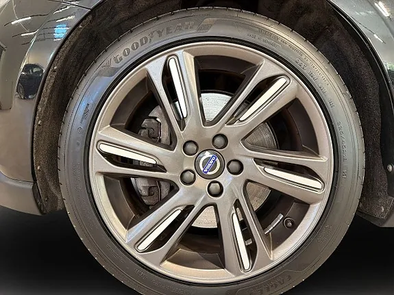 Volvo V40 Cross Country 2016 photo 4