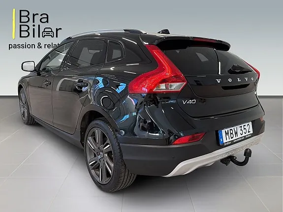Volvo V40 Cross Country 2016 photo 3