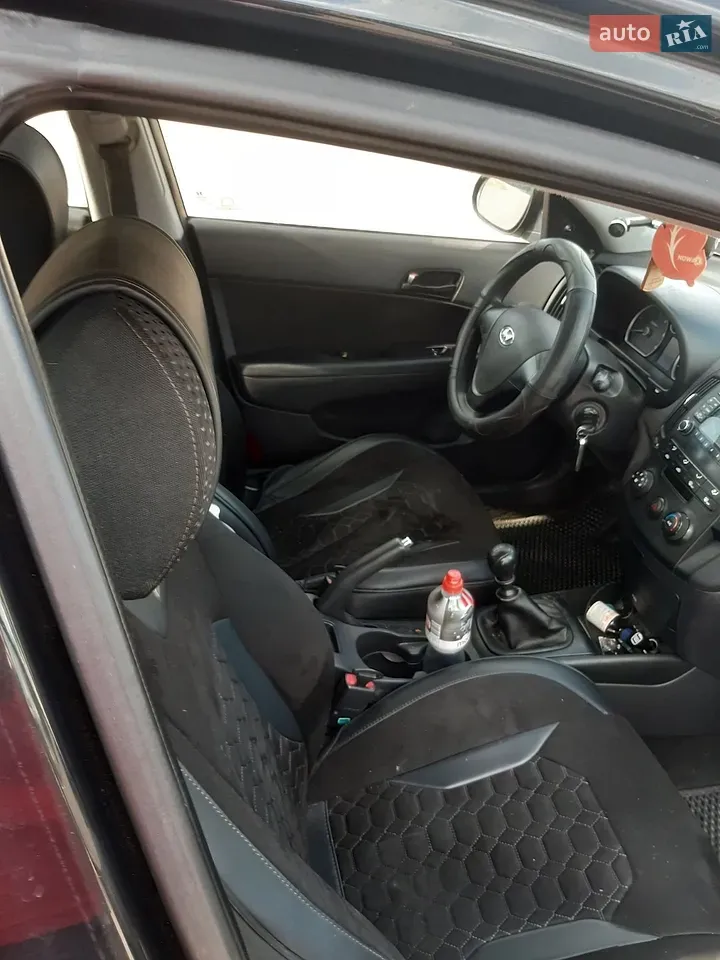 Hyundai I30 2009 photo 3