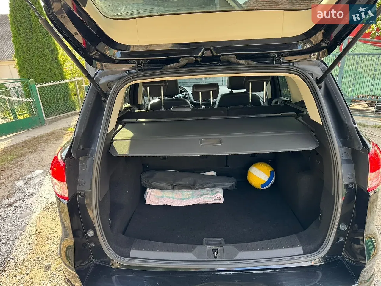 Ford Kuga 2015 photo 5