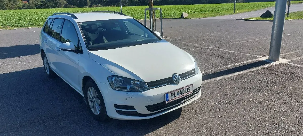Volkswagen Golf 2013 photo 2