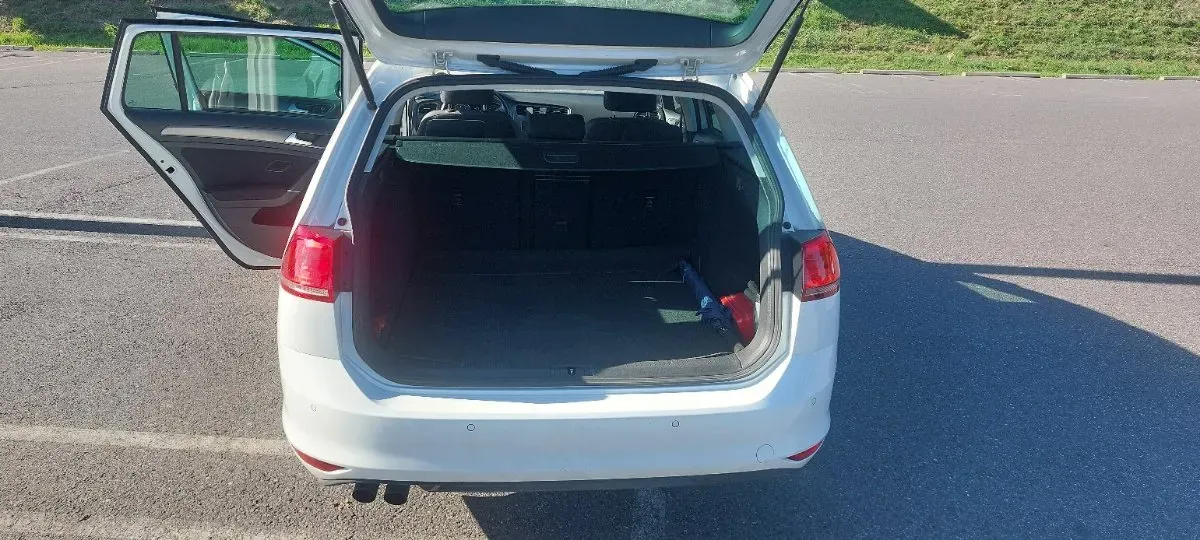 Volkswagen Golf 2013 photo 3