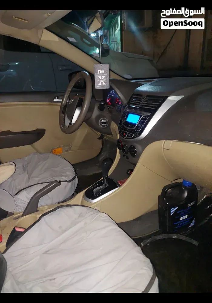 Hyundai Accent 2019 photo 3