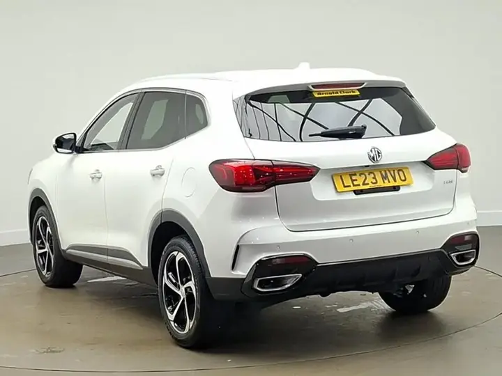 MG Mg Hs 2023 photo 2