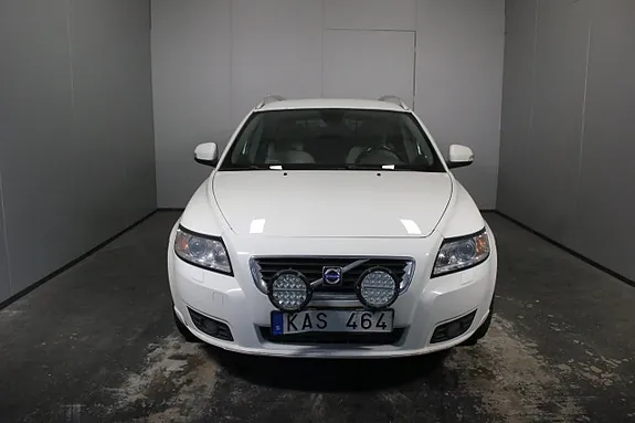 Volvo V50 2010 photo 5