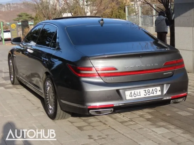 Genesis G90 2019 photo 4