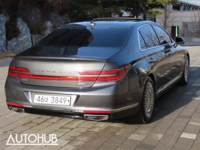 Genesis G90 2019 photo 3