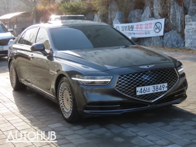 Genesis G90 2019 photo 2