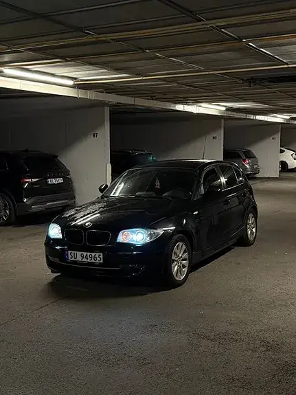 BMW 116D 2009 photo 3