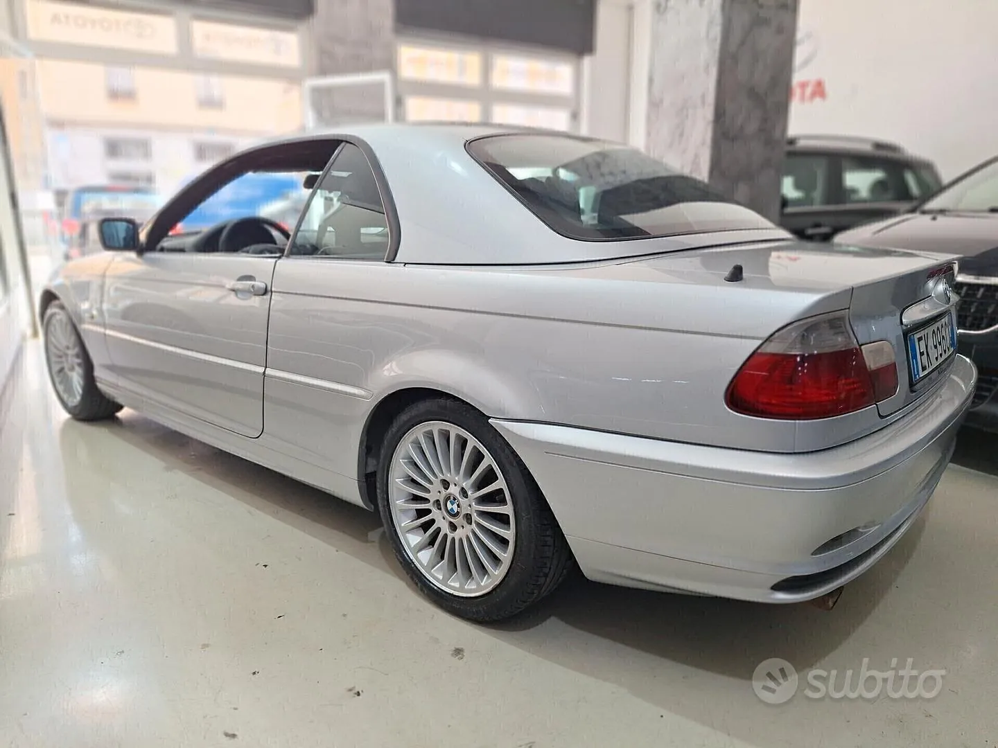 BMW 318 2002 photo 5