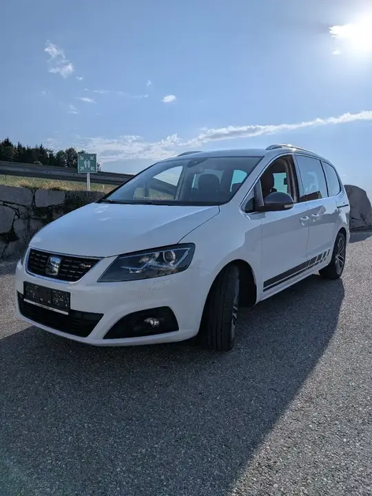 Seat Alhambra 2020 photo 2