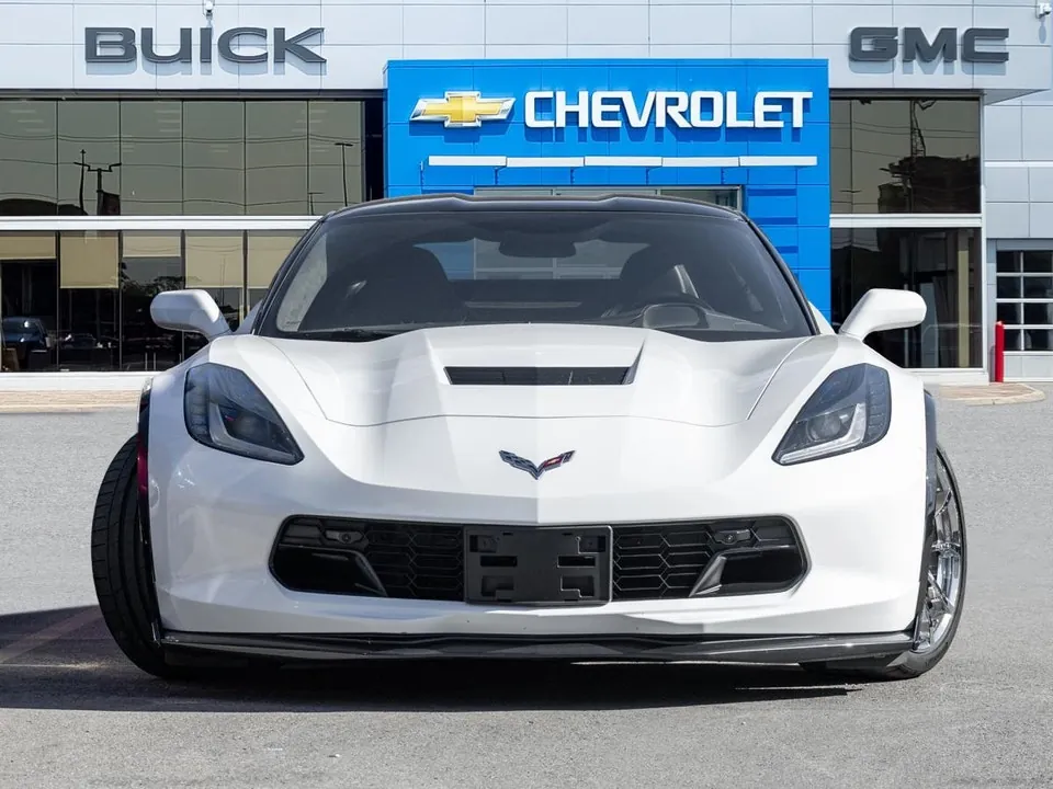 Chevrolet Corvette 2018 photo 2