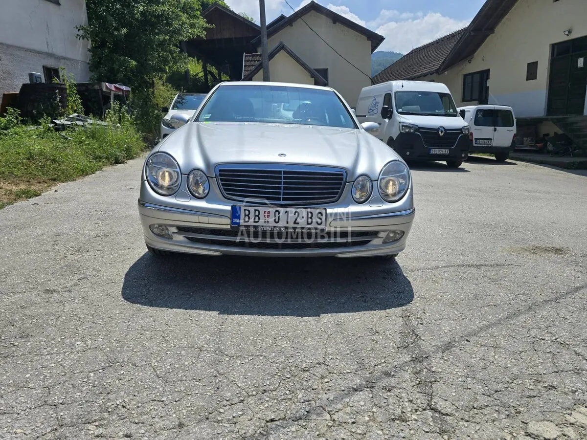 Mercedes-Benz E 270