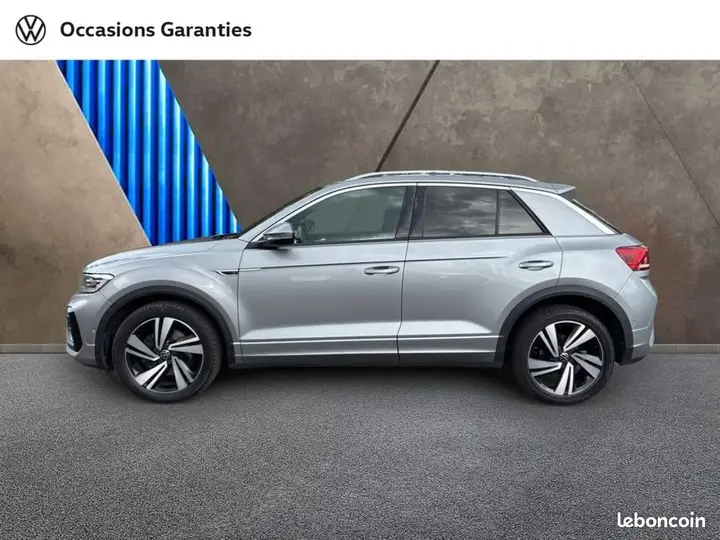 Volkswagen T-Roc 2022 photo 2