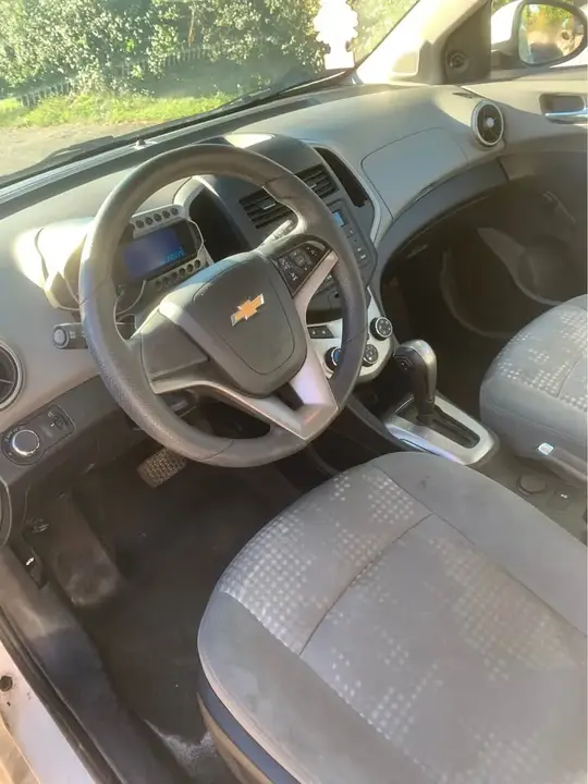 Chevrolet Sonic 2014 photo 4