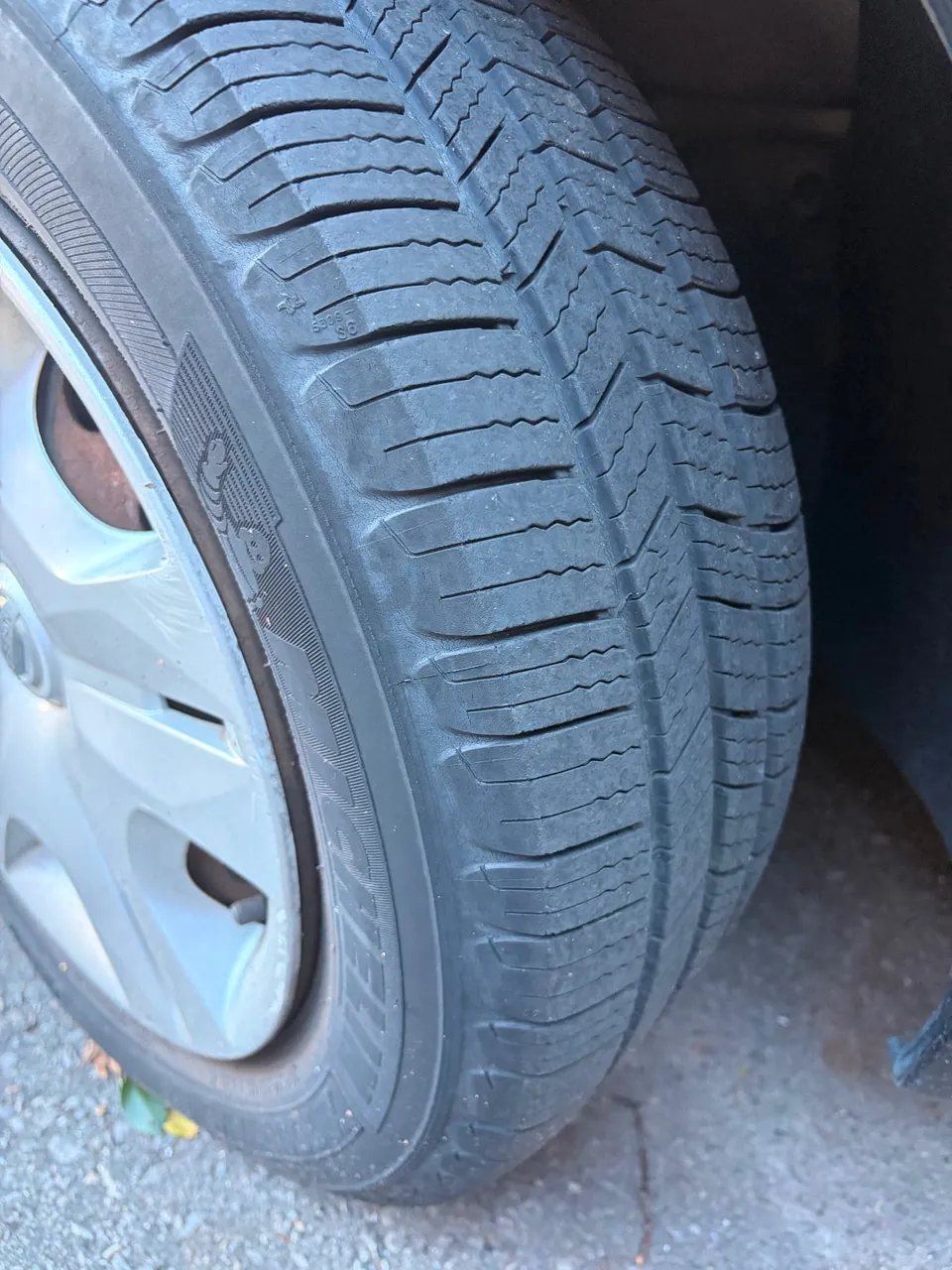 Nissan Versa 2012 photo 5