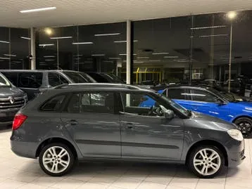 Skoda Fabia 2008 photo 3
