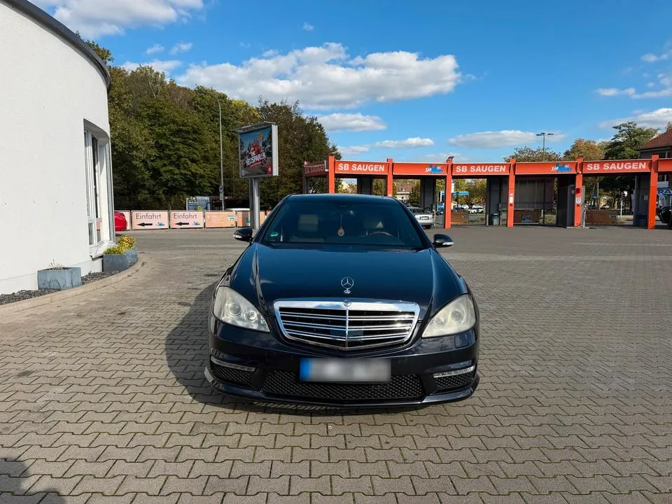 Mercedes-Benz S320