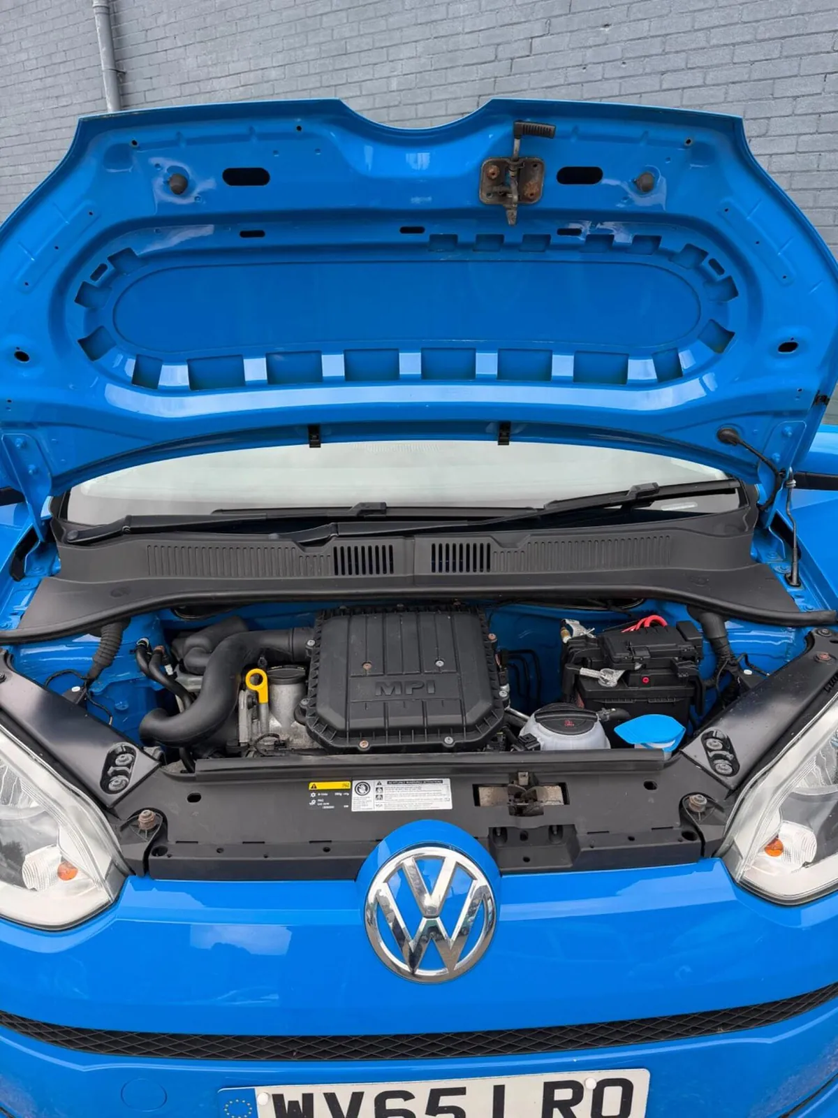 Volkswagen Up 2015 photo 5