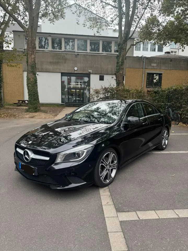 Mercedes-Benz Cla 180