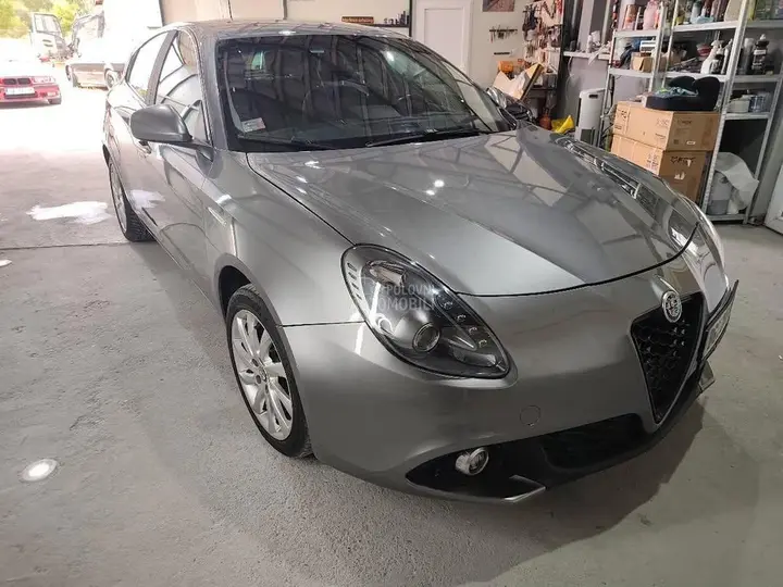 Alfa Romeo Giulietta