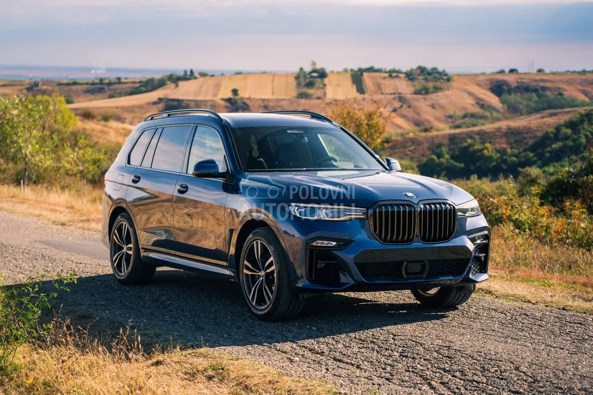 BMW X7