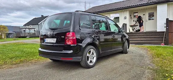Volkswagen Touran 2007 photo 3