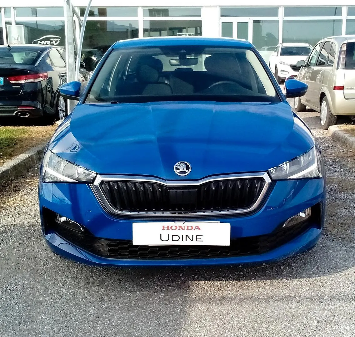 Skoda Scala 2023 photo 2