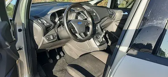 Ford C-Max 2016 photo 5