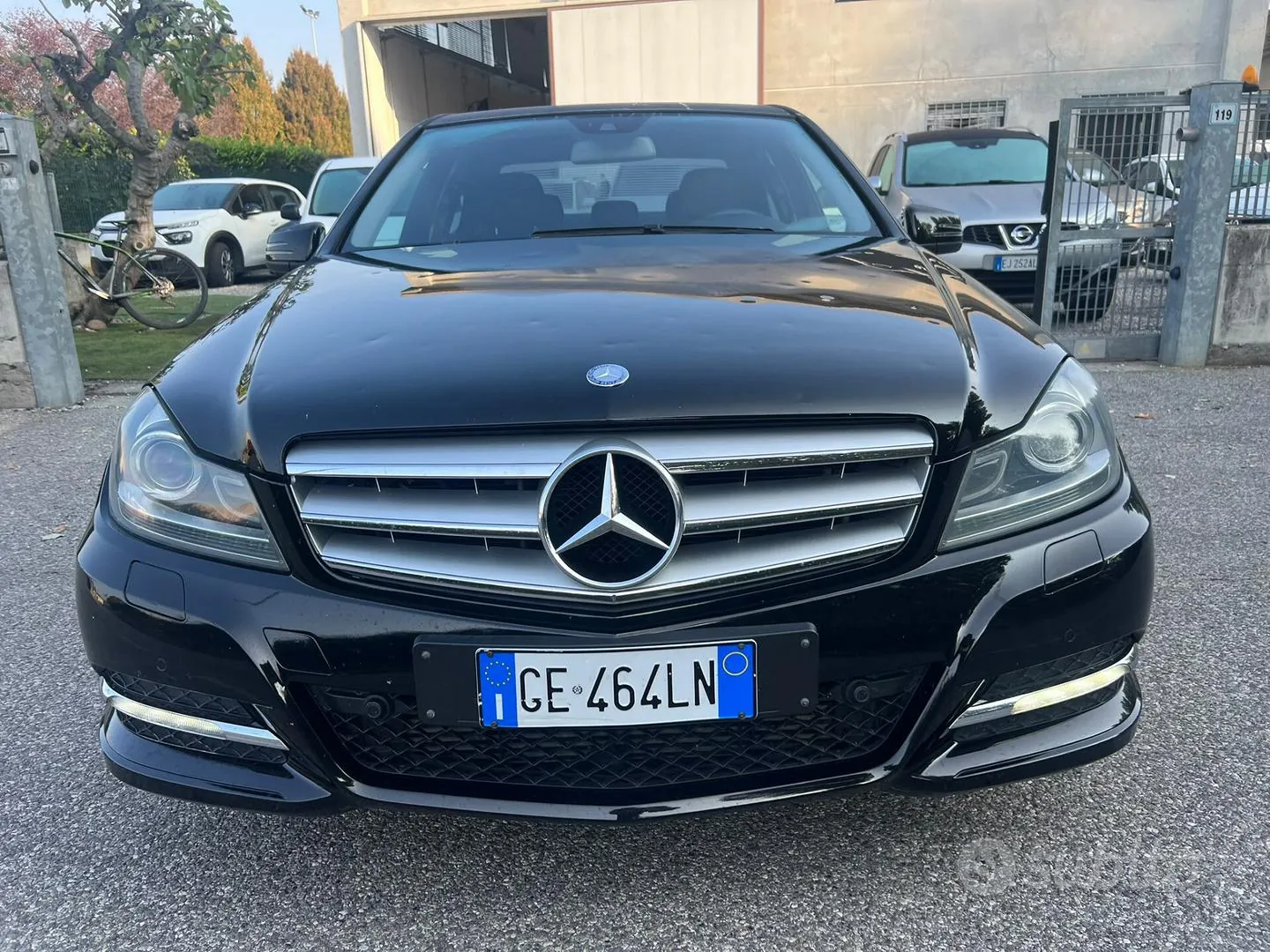 Mercedes-Benz C 180
