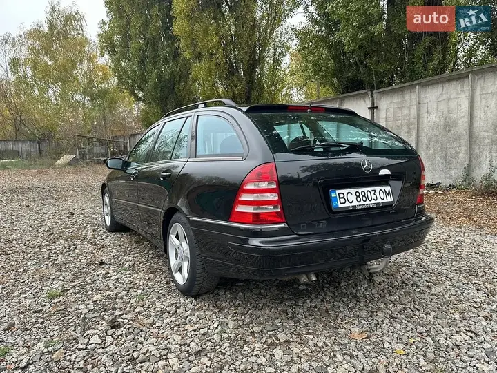Mercedes-Benz C-Class 2007 photo 3