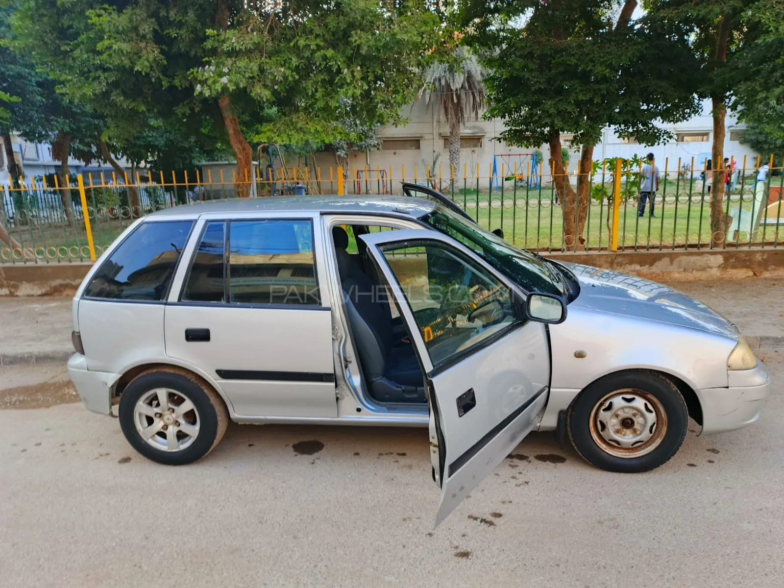 Suzuki Cultus