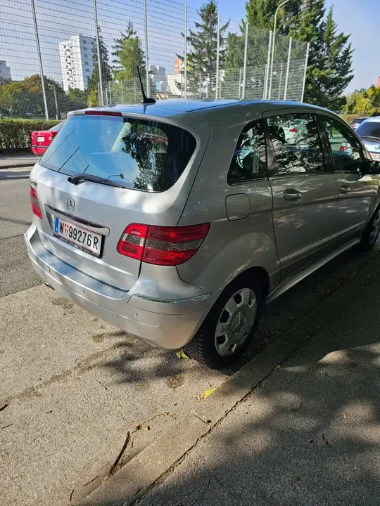 Mercedes-Benz B-Class 2006 photo 3