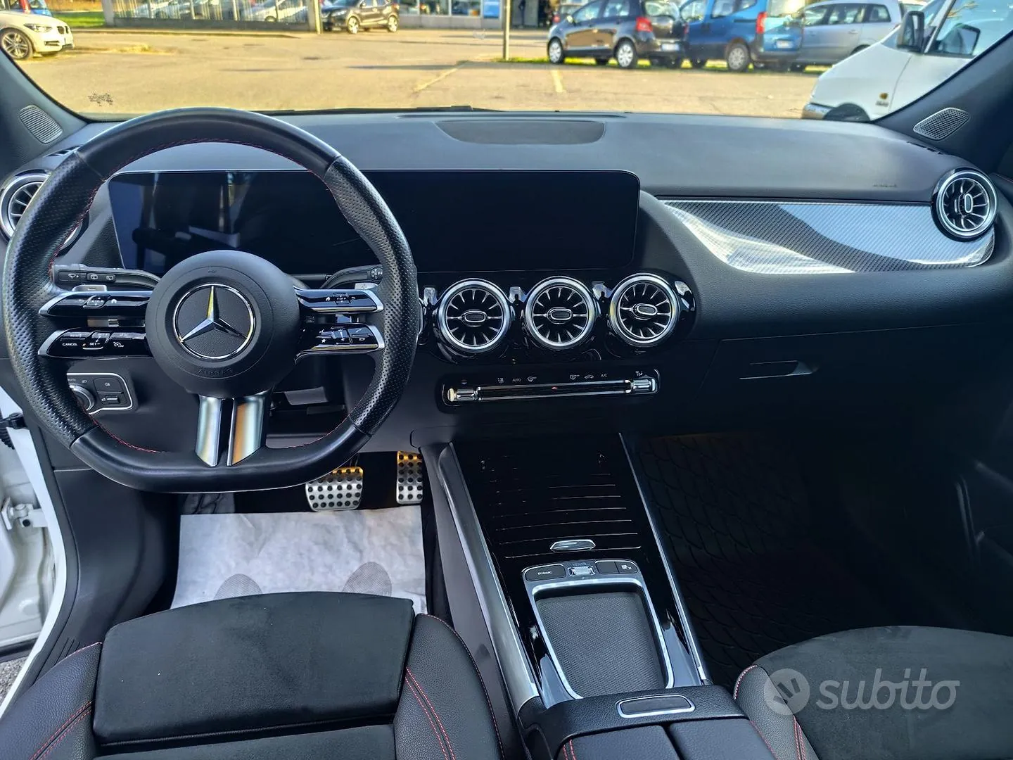 Mercedes-Benz Gla 2024 photo 4