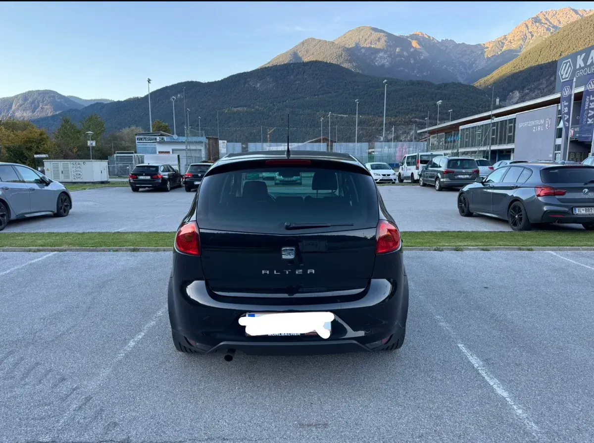 Seat Altea 2015 photo 2
