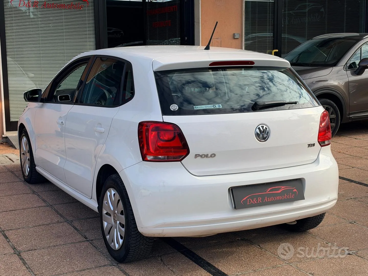 Volkswagen Polo 2011 photo 5
