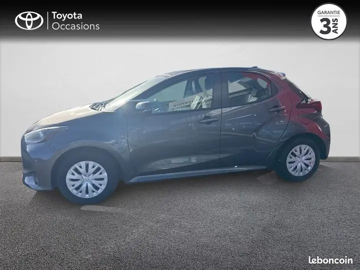 Toyota Yaris 2022 photo 3