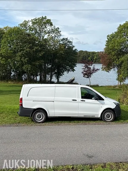 Mercedes-Benz A3 2017 photo 2