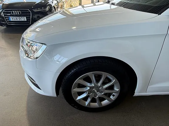 Audi A3 2016 photo 4