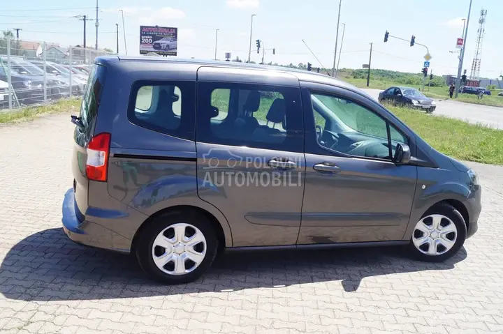 Ford Tourneo 2019 photo 5