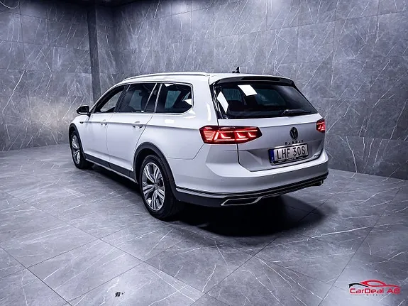 Volkswagen Passat Alltrack 2021 photo 5