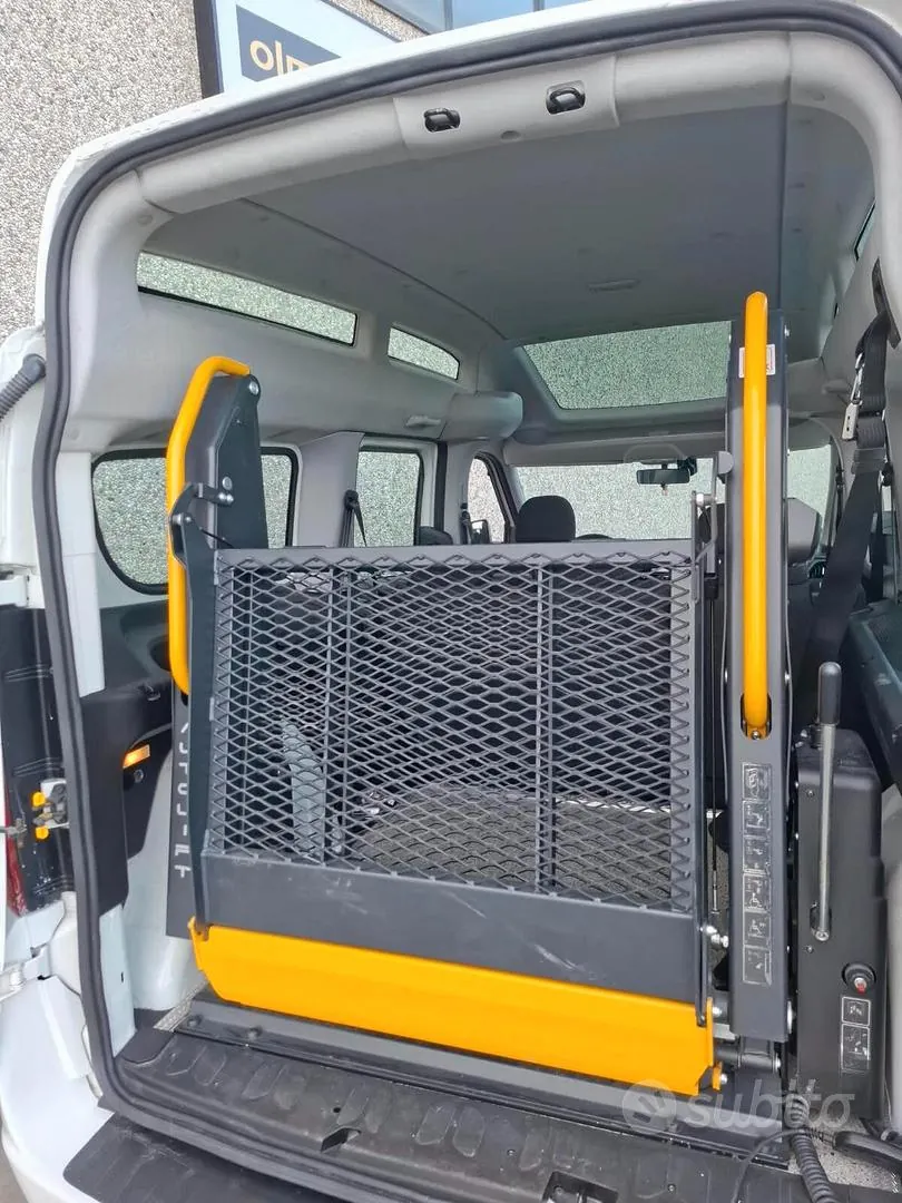 Fiat Doblò 2022 photo 4