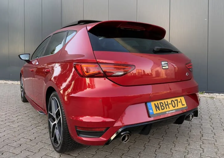 Seat Leon 2018 photo 2