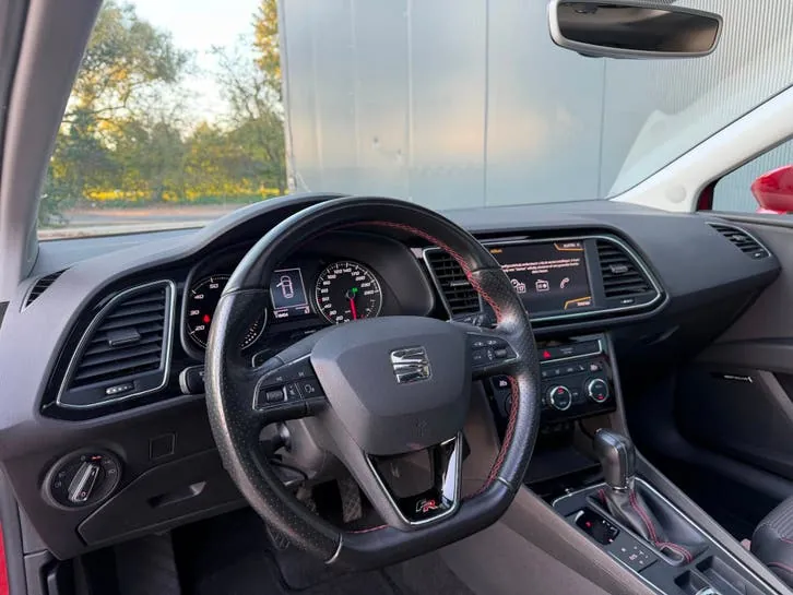 Seat Leon 2018 photo 3